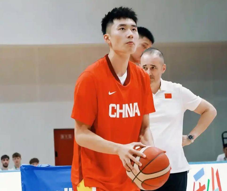 关于核心球员伤停缺席，团队备战艰难的信息