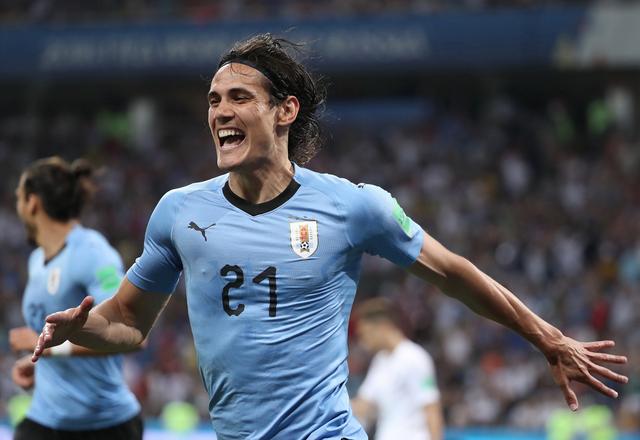 卡瓦尼受伤导致缺席下个赛季