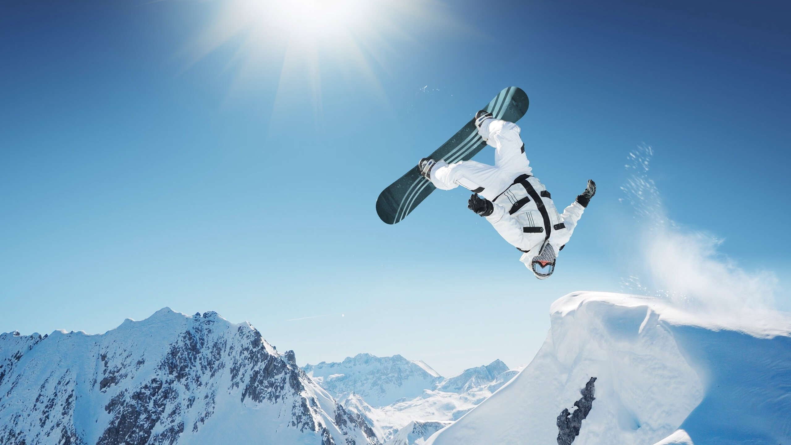 浓眉哥关键节点回归赛场，DWG带队取胜！